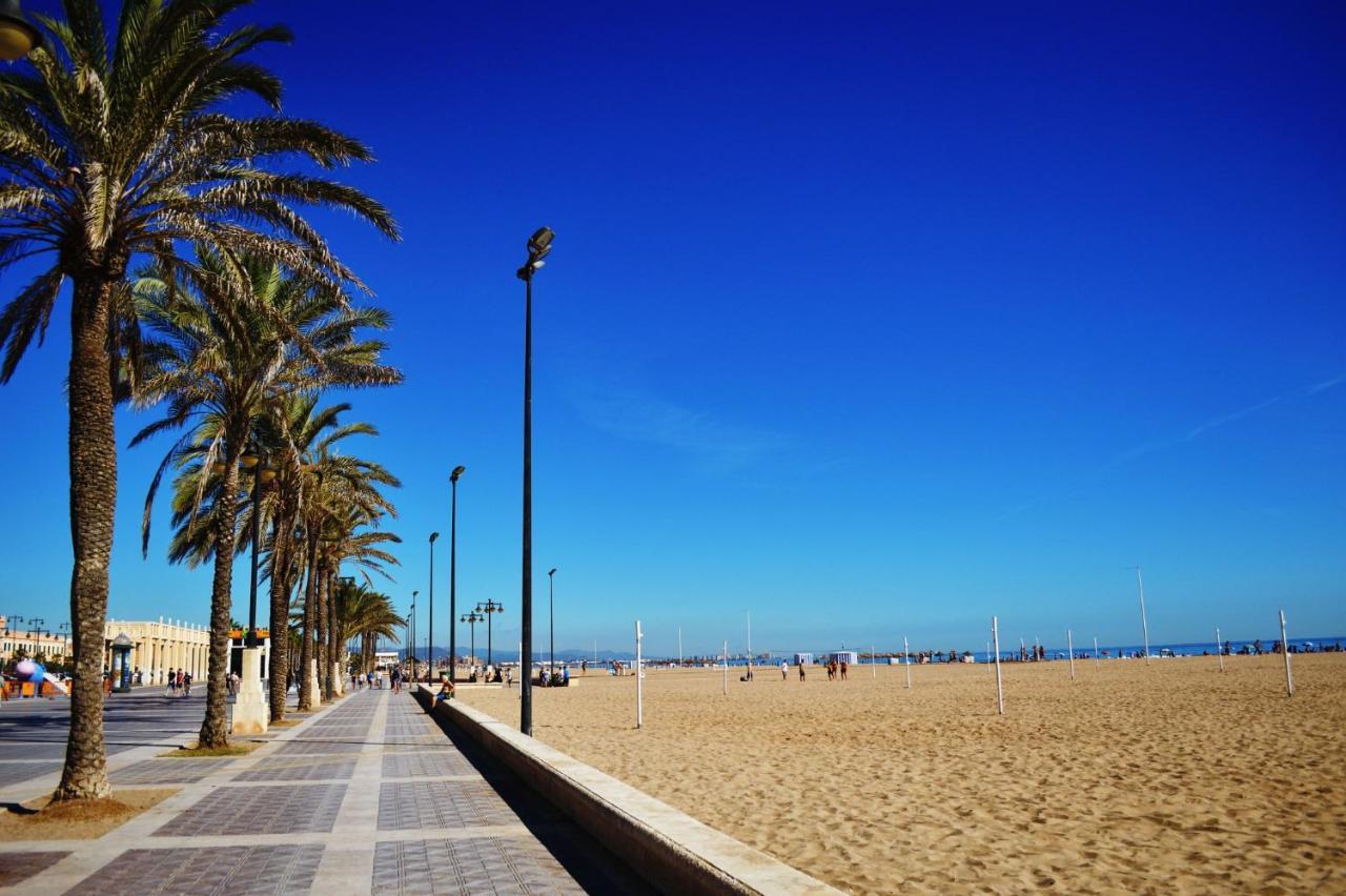 Calle Oriente Valencia Luaran gambar